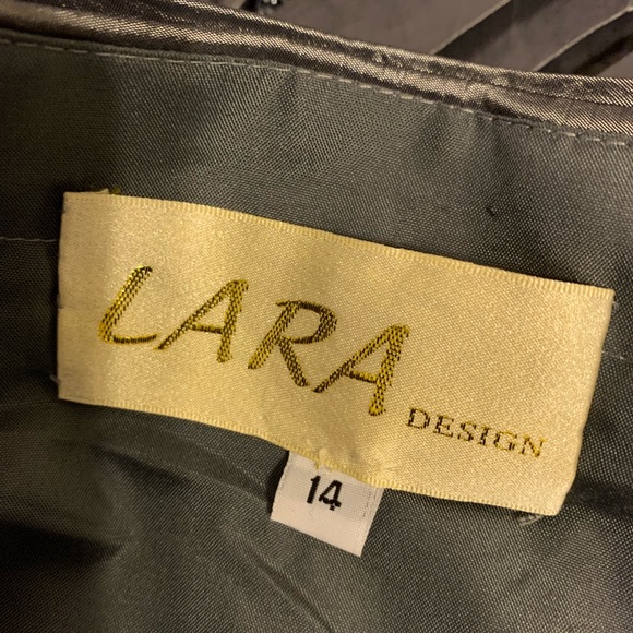 LARA DESIGN gray metallic strapless mermaid long gown Size 14 - Picture 8 of 9